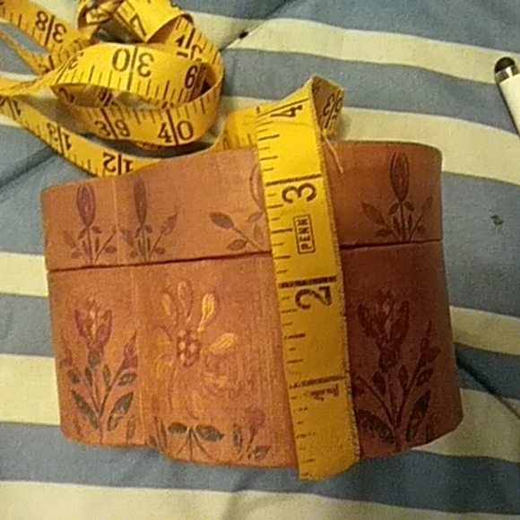 Beautiful Heart Container - Picture 5 of 6